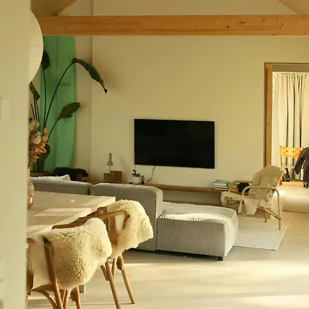 Architectural Retreat On North Zealand's Coast