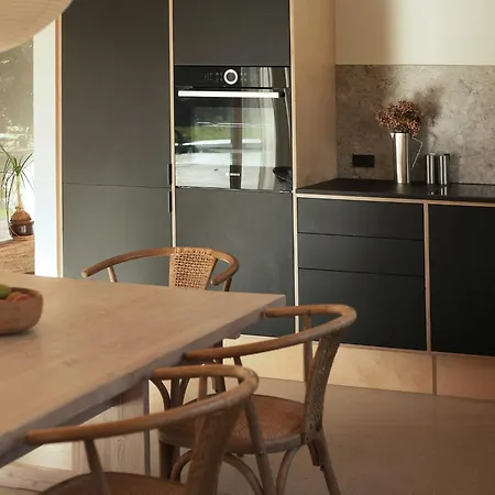 Architectural Retreat On North Zealand's Coast *